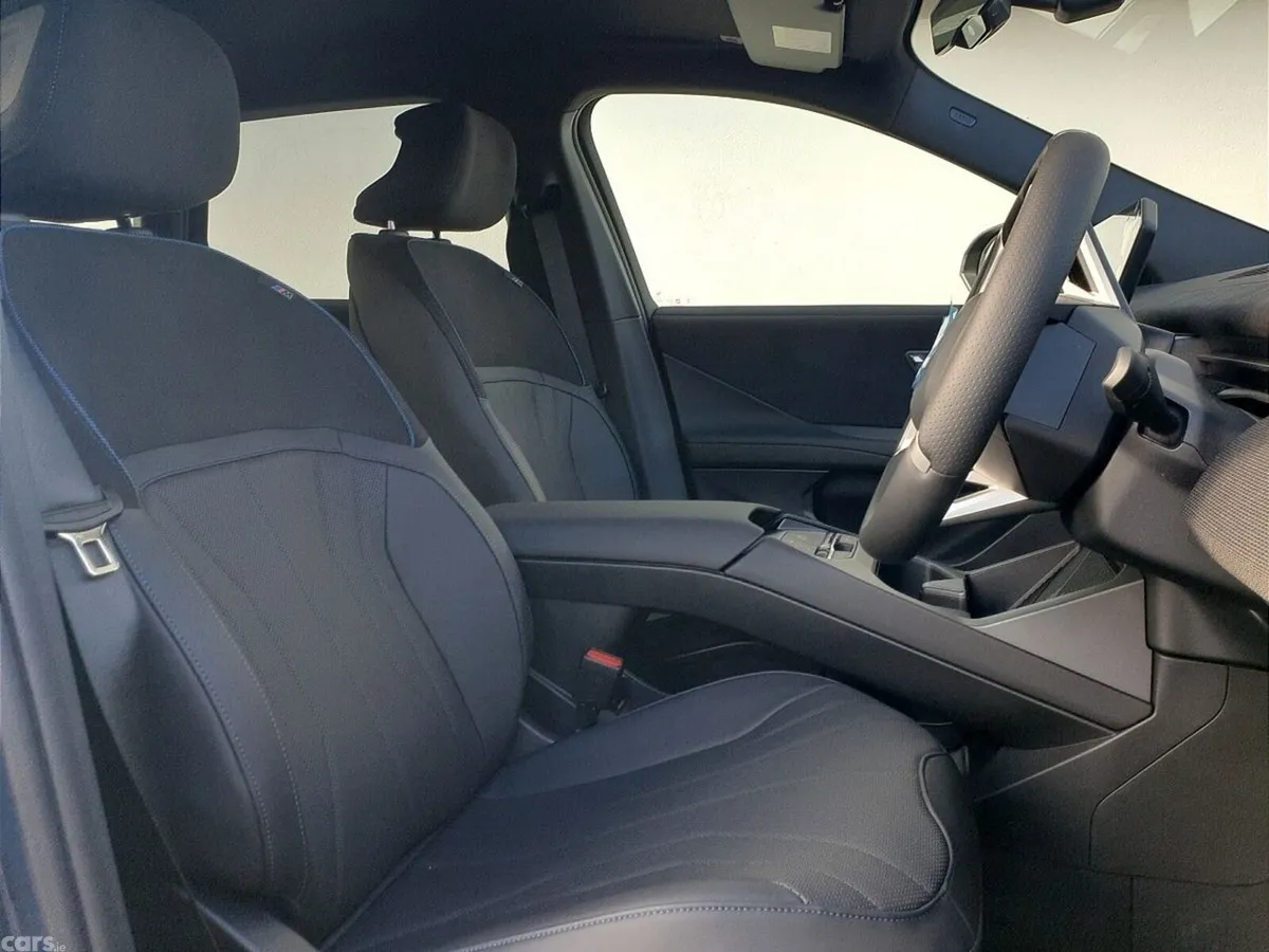 BMW iX3 SUV, Electric, 2026, Blue