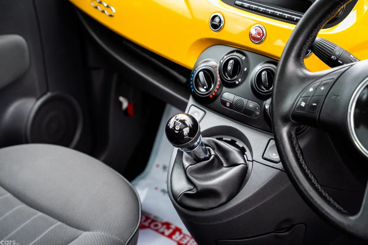 Fiat 500 Hatchback, Petrol, 2013, Yellow