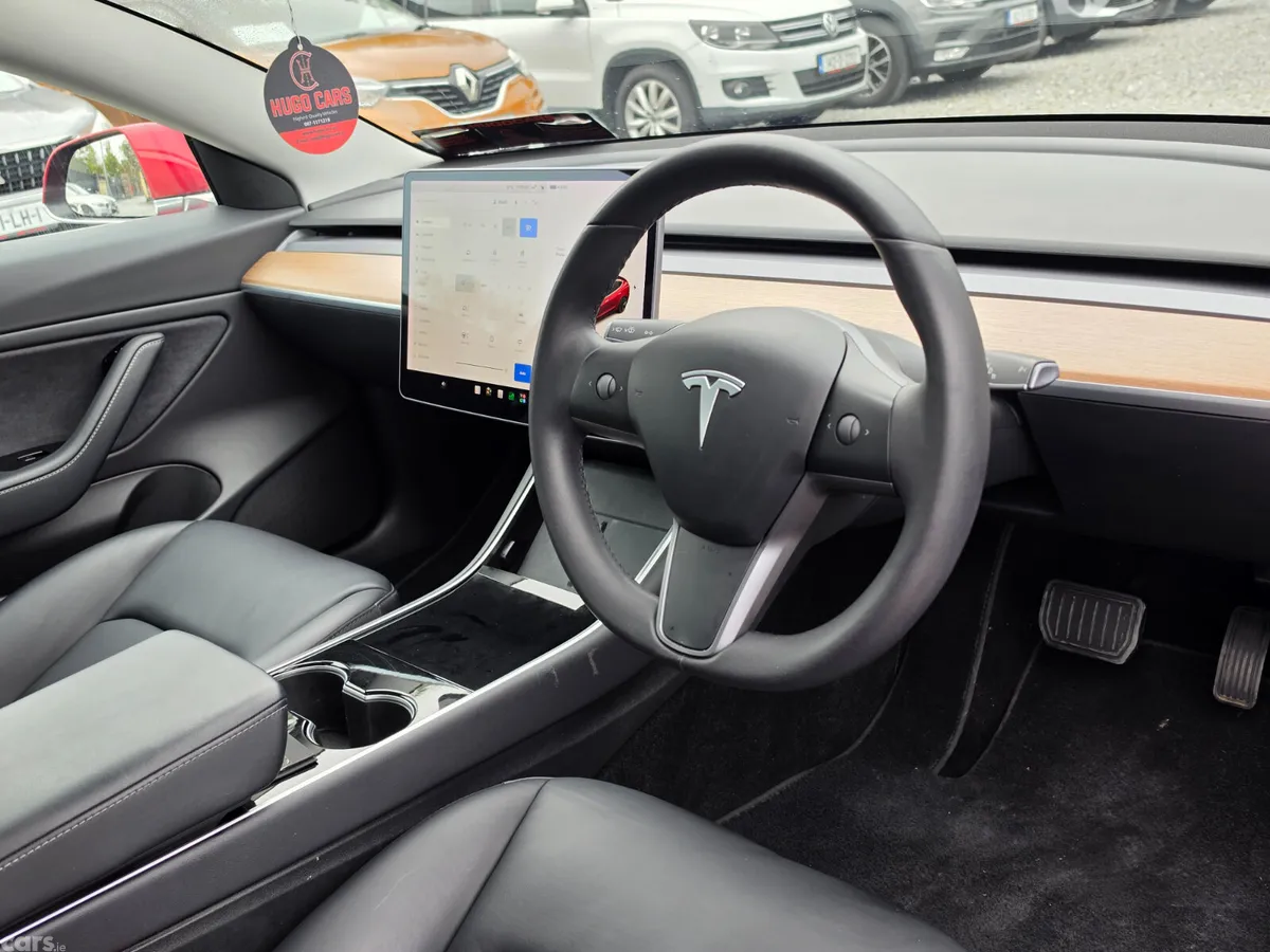 Tesla Model 3 Saloon, Electric, 2020, Red