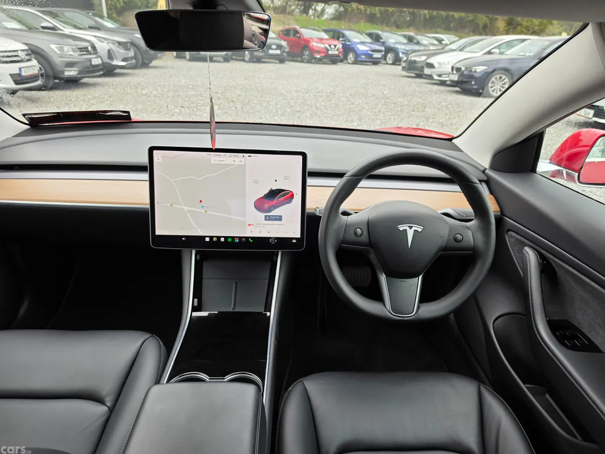 Tesla Model 3 Saloon, Electric, 2020, Red