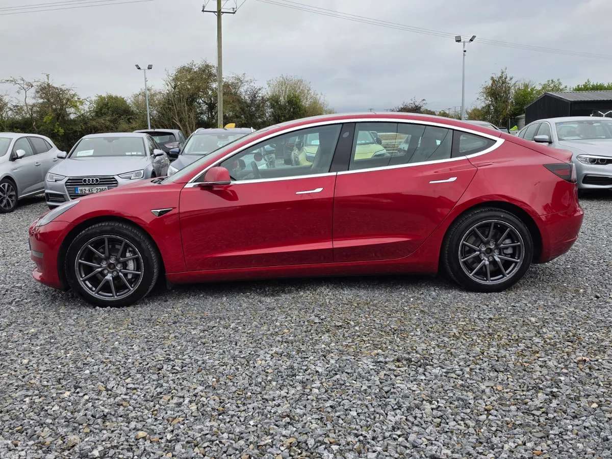 Tesla Model 3 Saloon, Electric, 2020, Red
