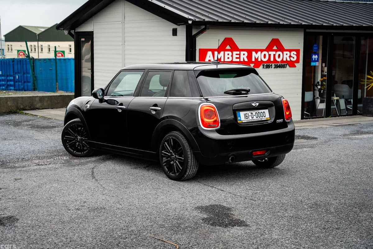 Mini Cooper Hatchback, Petrol, 2016, Black