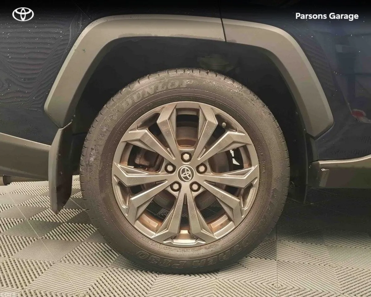 Toyota RAV4 SUV, Petrol Hybrid, 2022, Blue