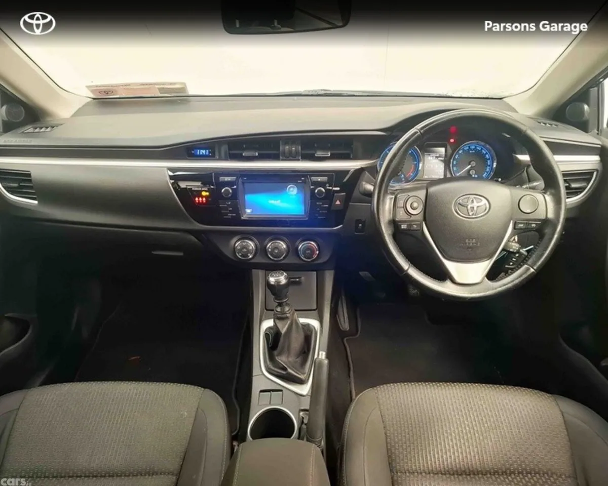 Toyota Corolla Saloon, Diesel, 2016, Black