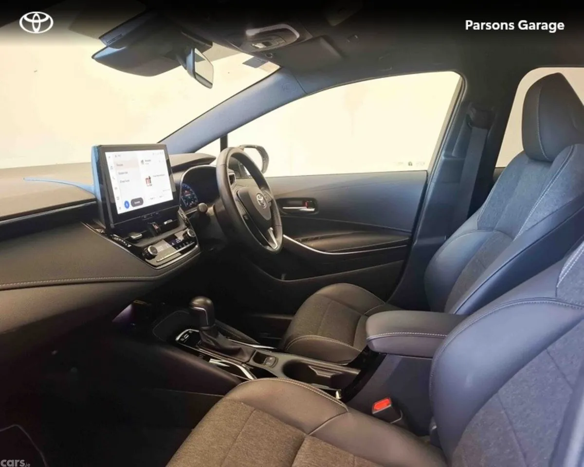 Toyota Corolla Hatchback, Petrol Hybrid, 2024, Silver