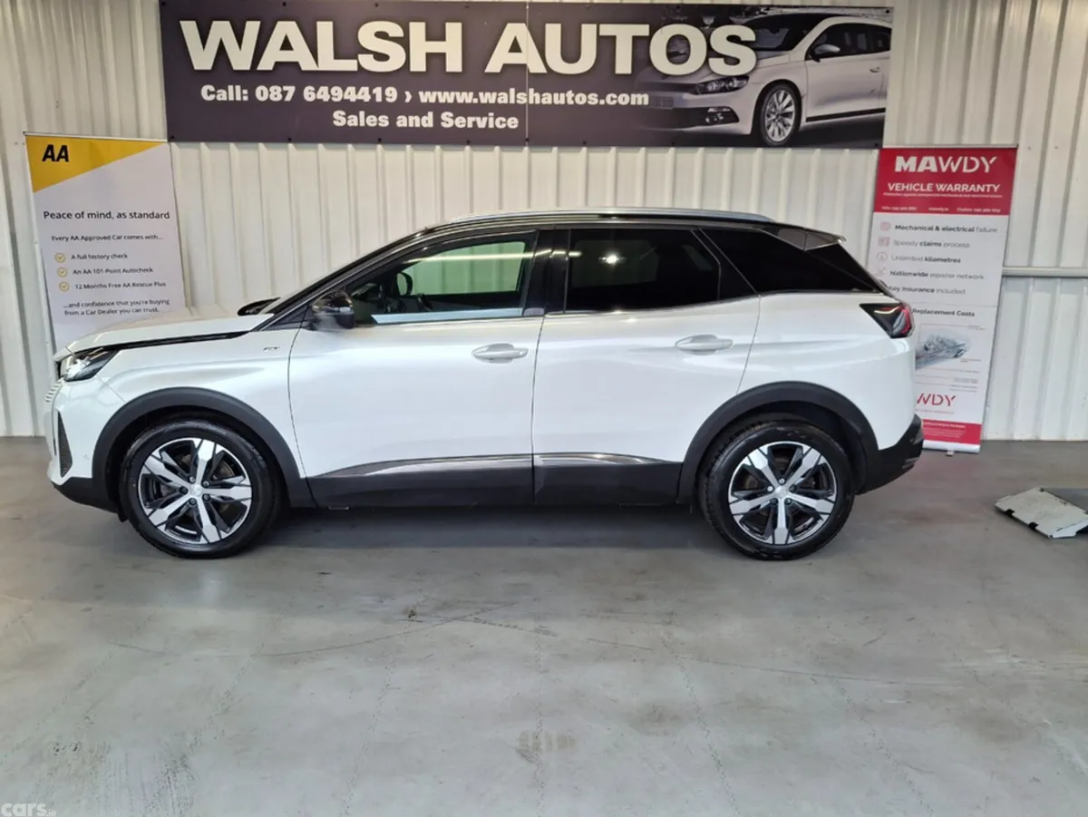 Peugeot 3008 MPV, Diesel, 2022, White