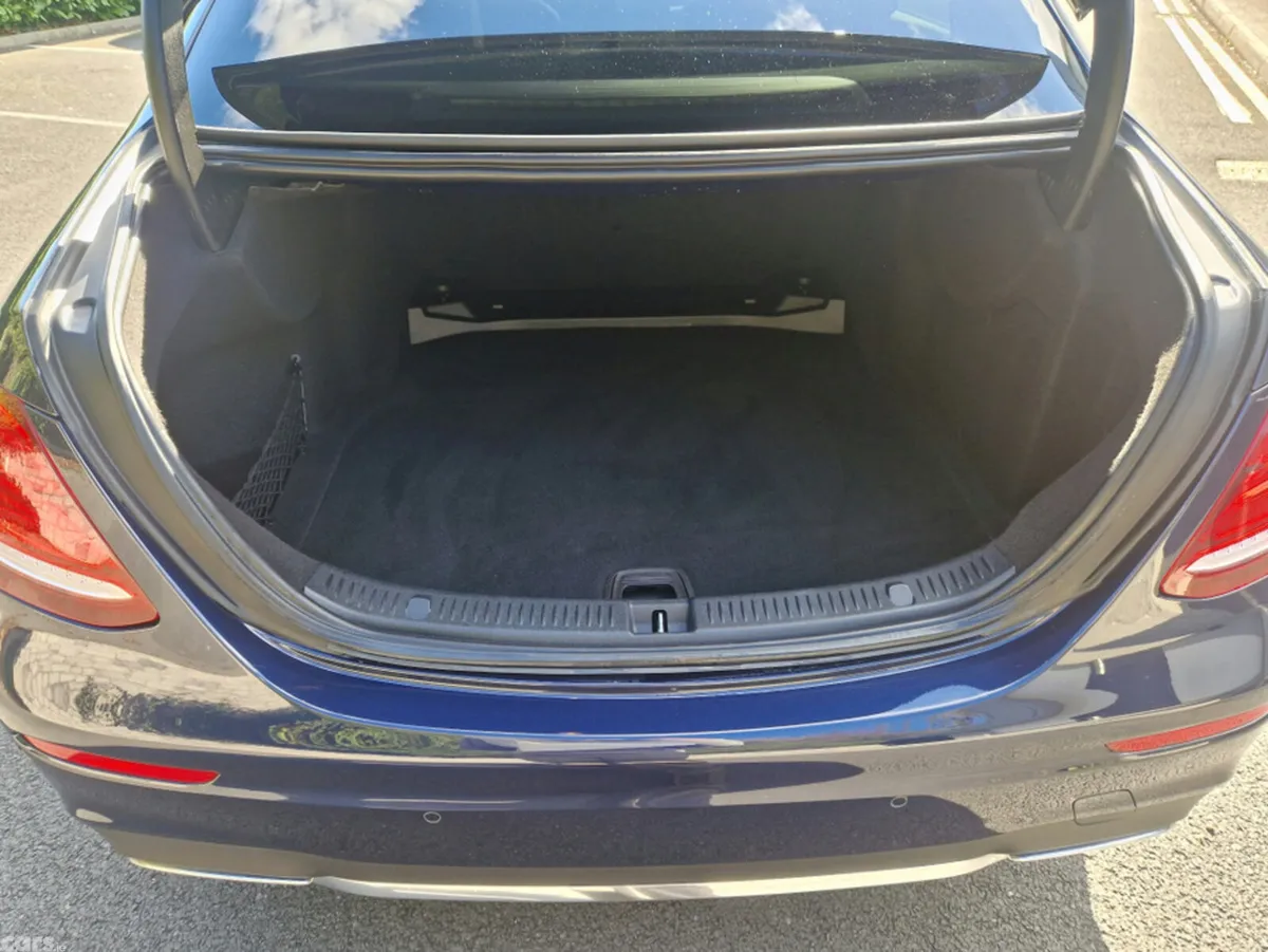 Mercedes-Benz E-Class Saloon, Diesel, 2017, Blue