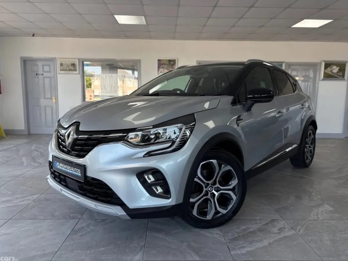 Renault Captur Hatchback, Petrol Hybrid, 2023, Grey