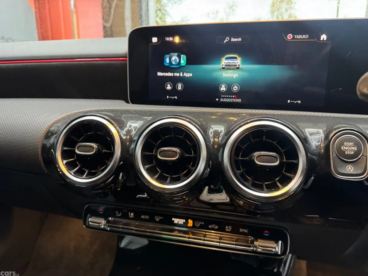 Mercedes-Benz A-Class Hatchback, Diesel, 2019, Red