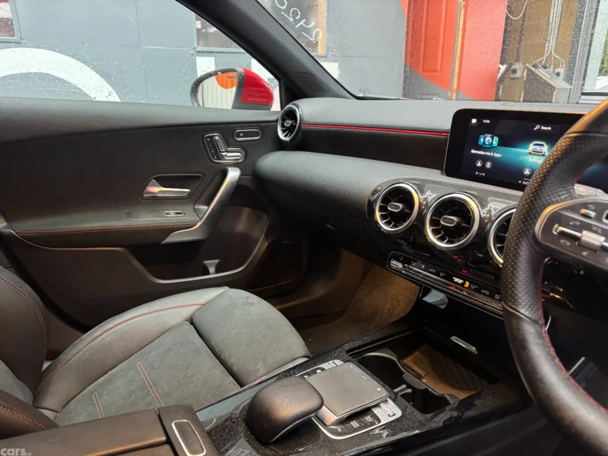 Mercedes-Benz A-Class Hatchback, Diesel, 2019, Red