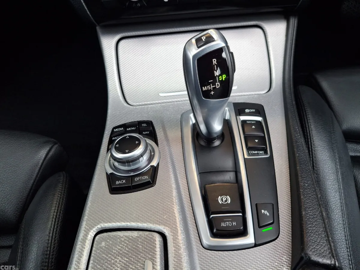 BMW 5-Series Saloon, Diesel, 2016, White