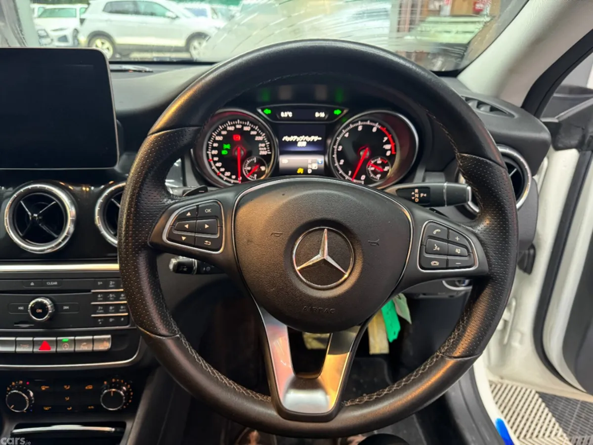 Mercedes-Benz CLA Saloon, Petrol, 2017, White
