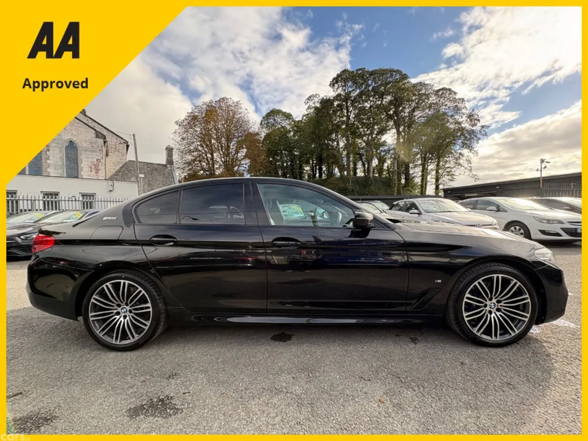 BMW 5-Series Saloon, Petrol Plug-in Hybrid, 2019, Black