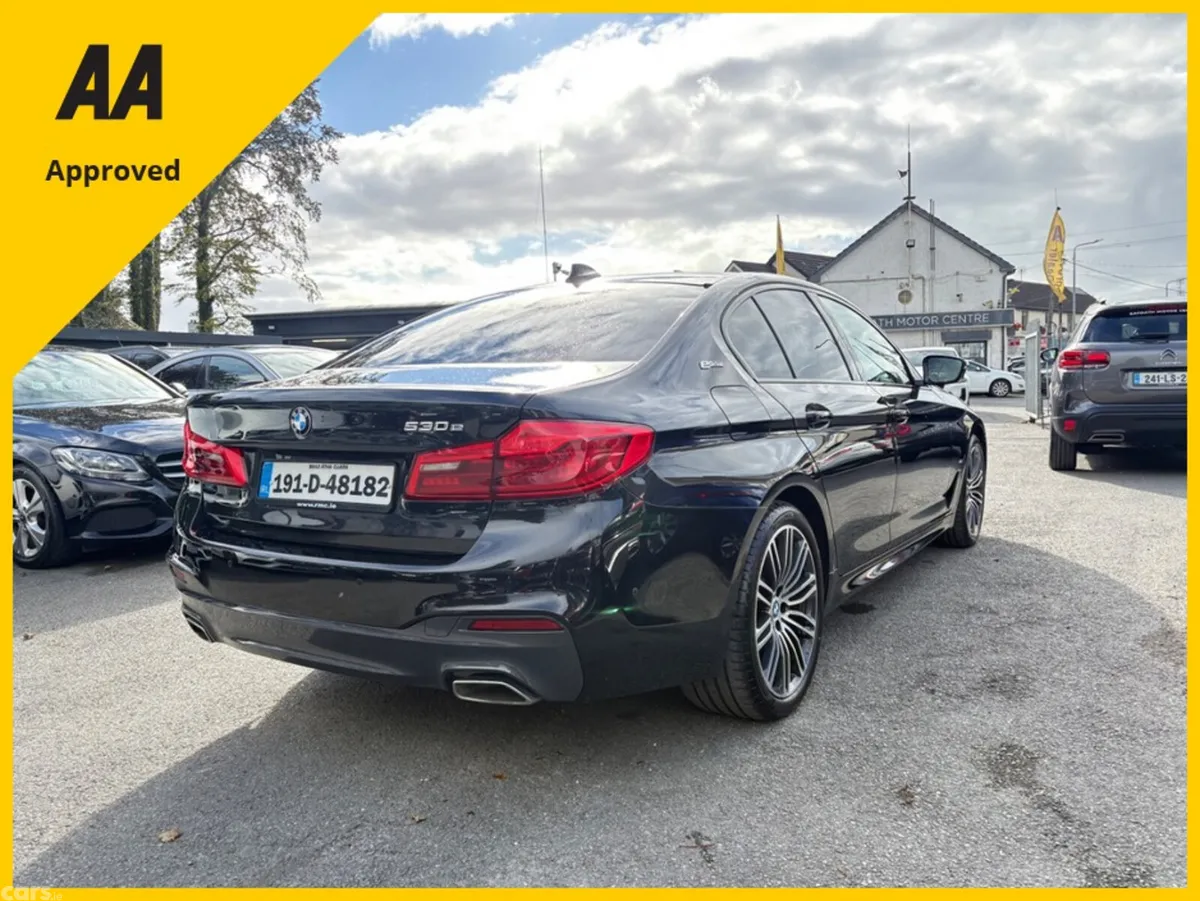 BMW 5-Series Saloon, Petrol Plug-in Hybrid, 2019, Black