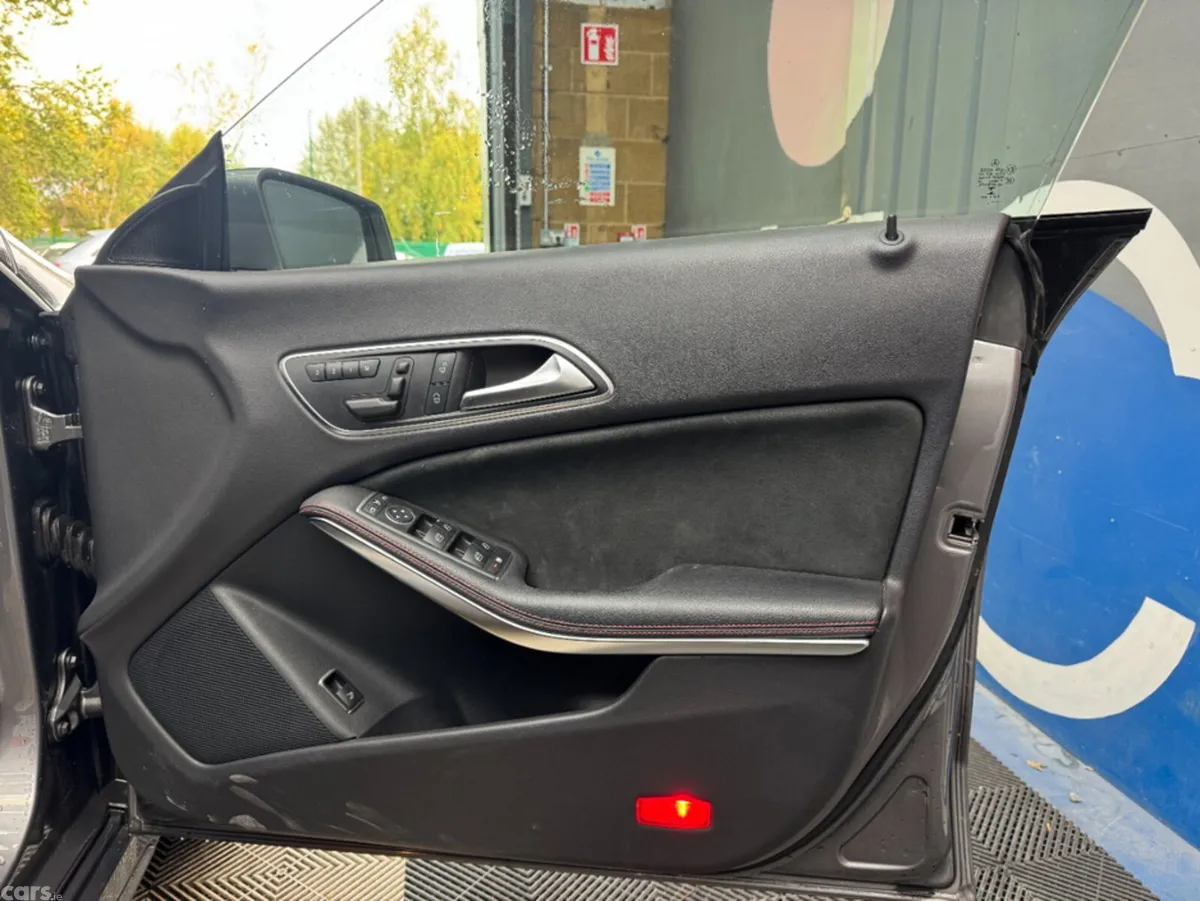 Mercedes-Benz CLA Saloon, Petrol, 2016, Grey