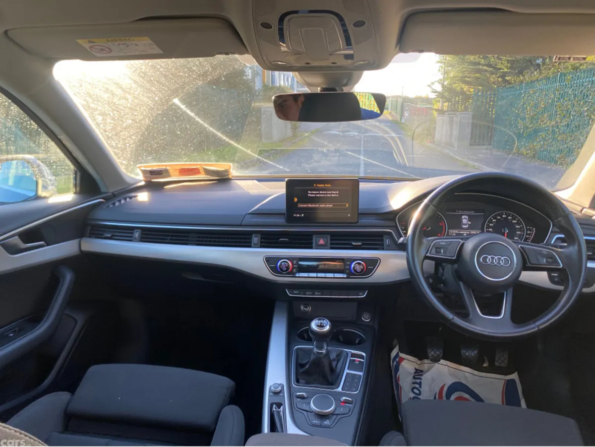 Audi A4 Saloon, Diesel, 2016, Blue