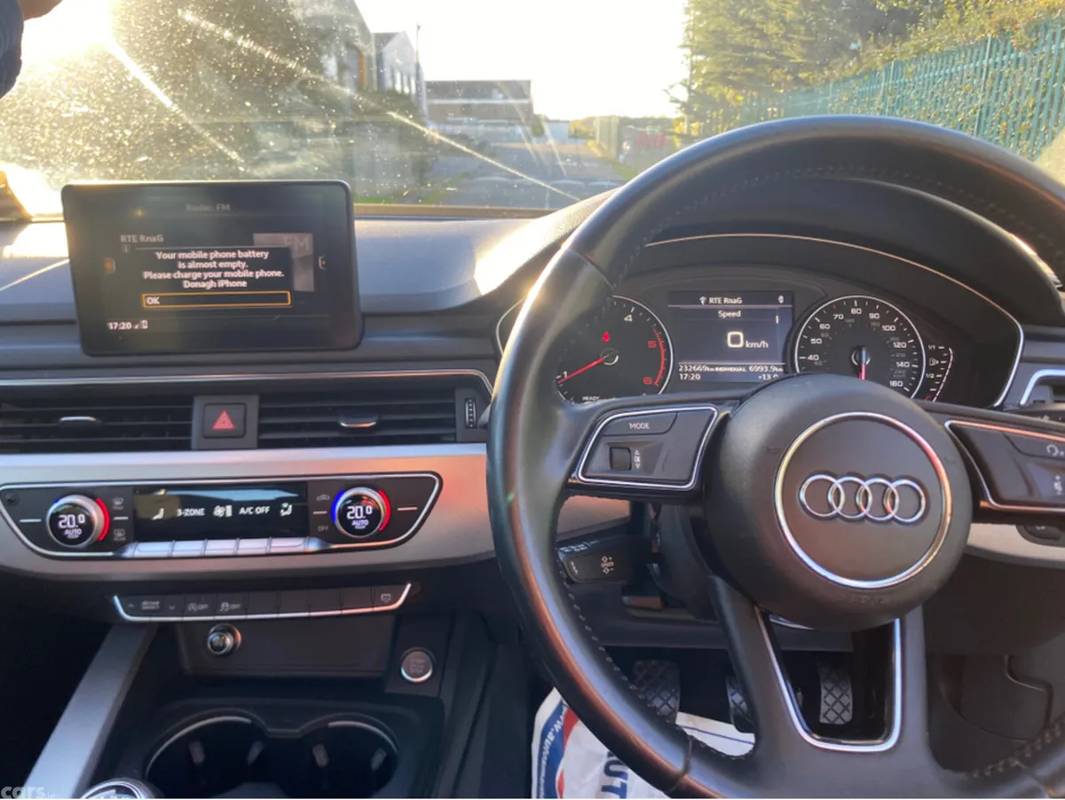 Audi A4 Saloon, Diesel, 2016, Blue