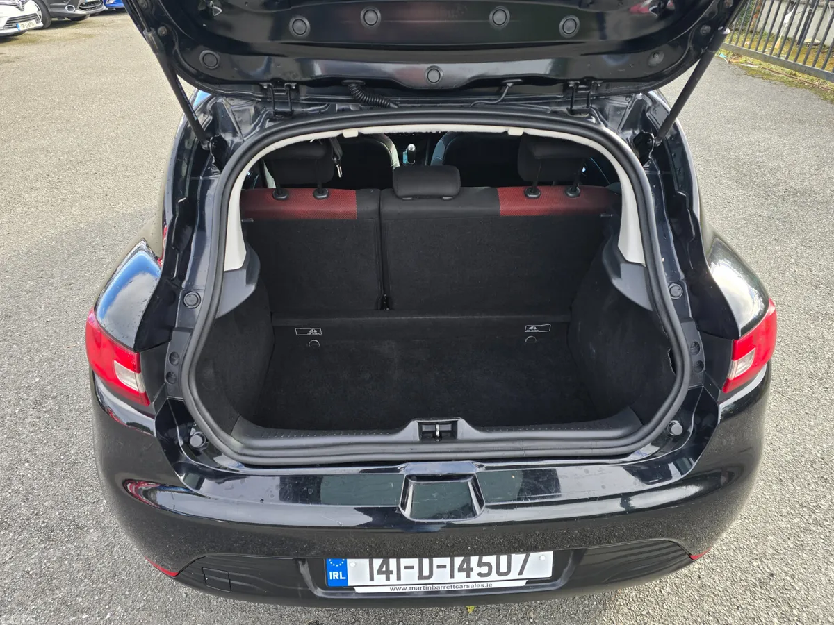 Renault Clio Hatchback, Petrol, 2014, Black