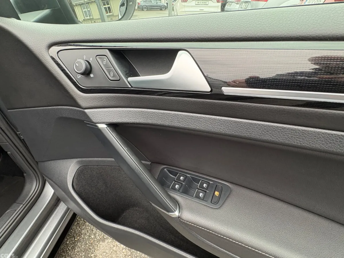 Volkswagen Golf Hatchback, Petrol, 2020, Grey