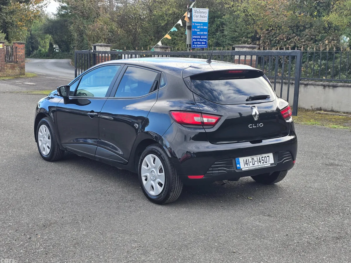 Renault Clio Hatchback, Petrol, 2014, Black