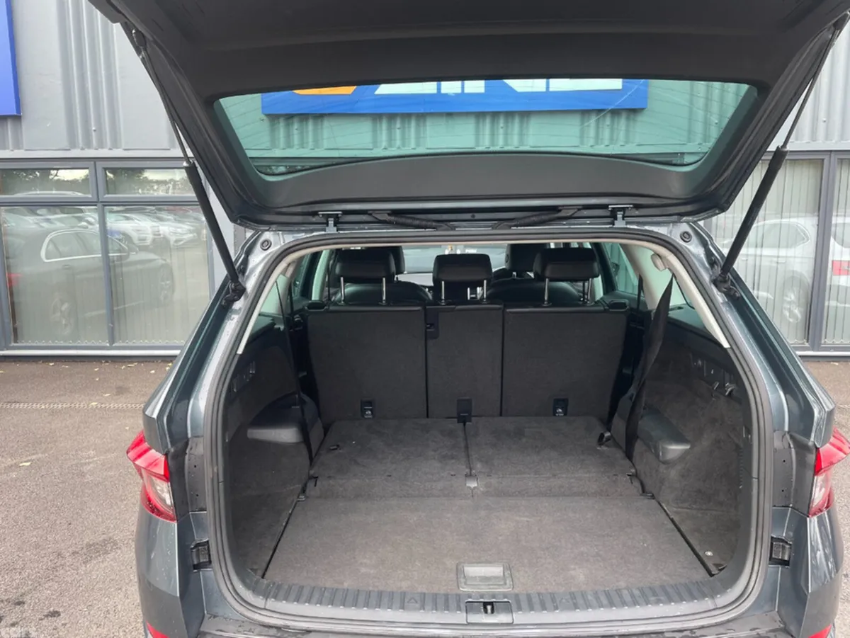 Skoda Kodiaq Estate, Diesel, 2017, Grey