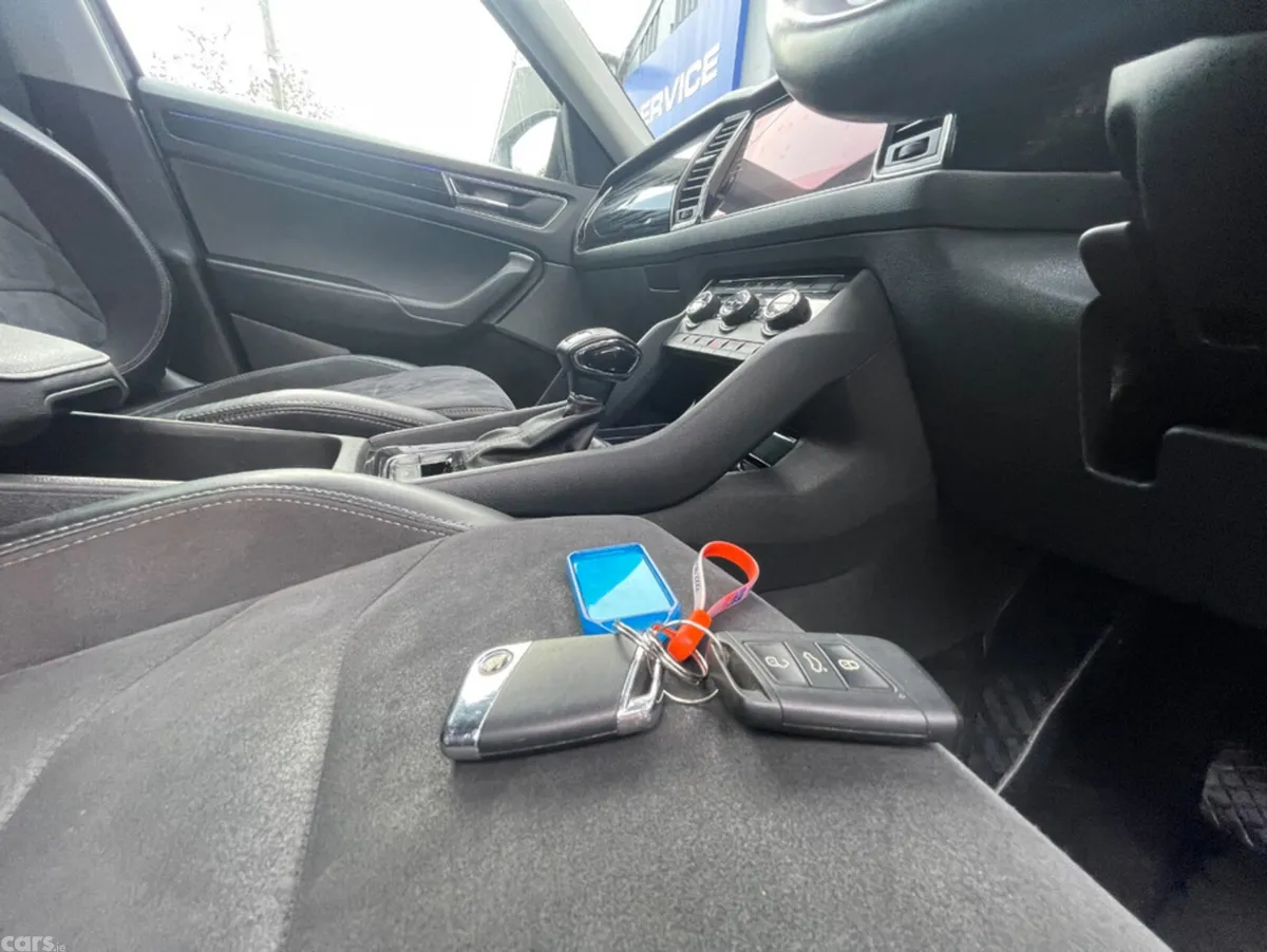Skoda Kodiaq Estate, Diesel, 2017, Grey