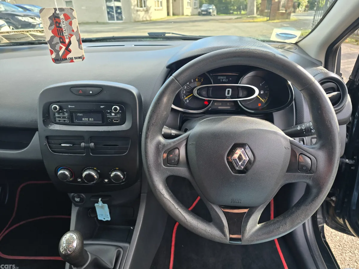 Renault Clio Hatchback, Petrol, 2014, Black