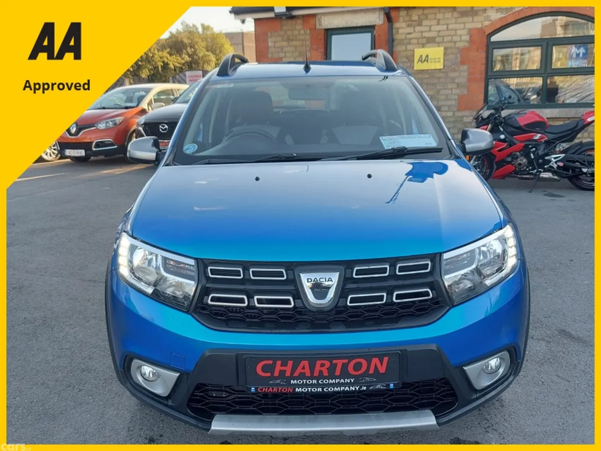 Dacia Sandero Stepway Hatchback, Diesel, 2017, Blue