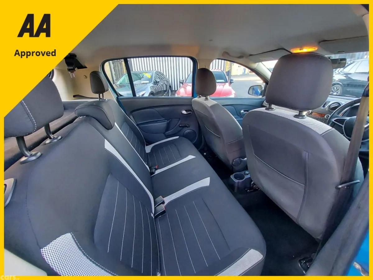 Dacia Sandero Stepway Hatchback, Diesel, 2017, Blue