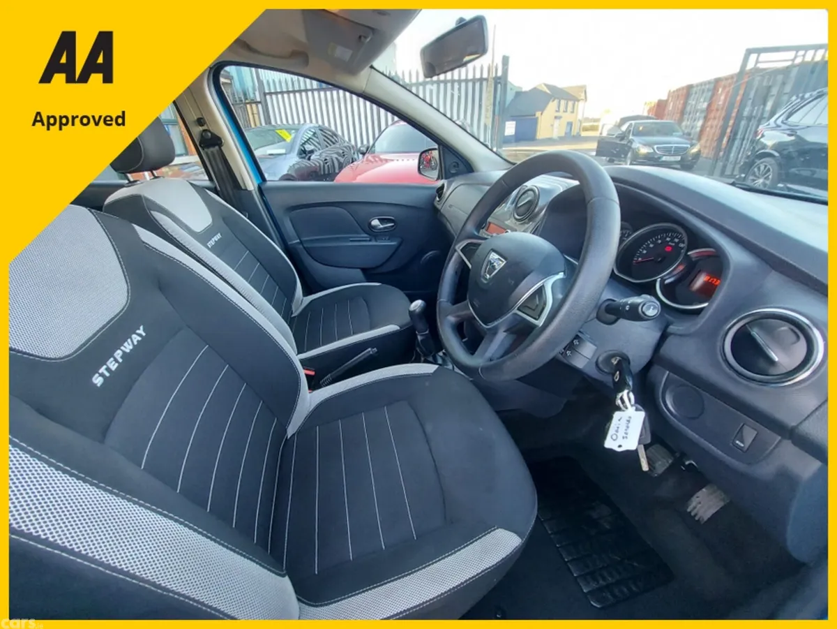 Dacia Sandero Stepway Hatchback, Diesel, 2017, Blue