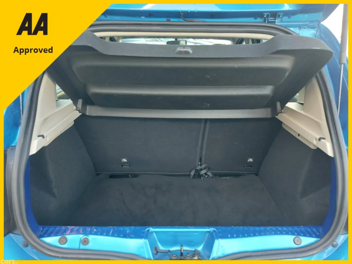 Dacia Sandero Stepway Hatchback, Diesel, 2017, Blue