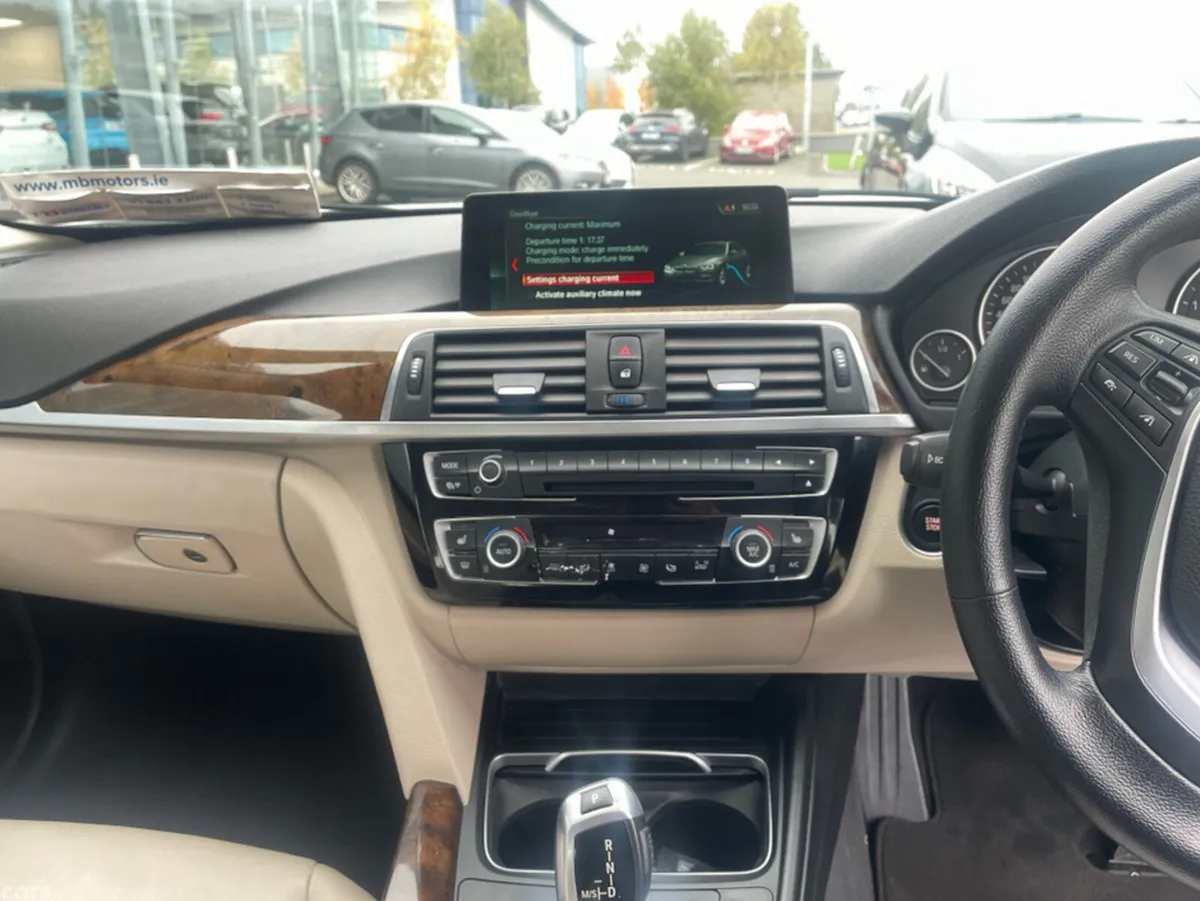 BMW 3-Series Saloon, Petrol Plug-in Hybrid, 2016, Silver