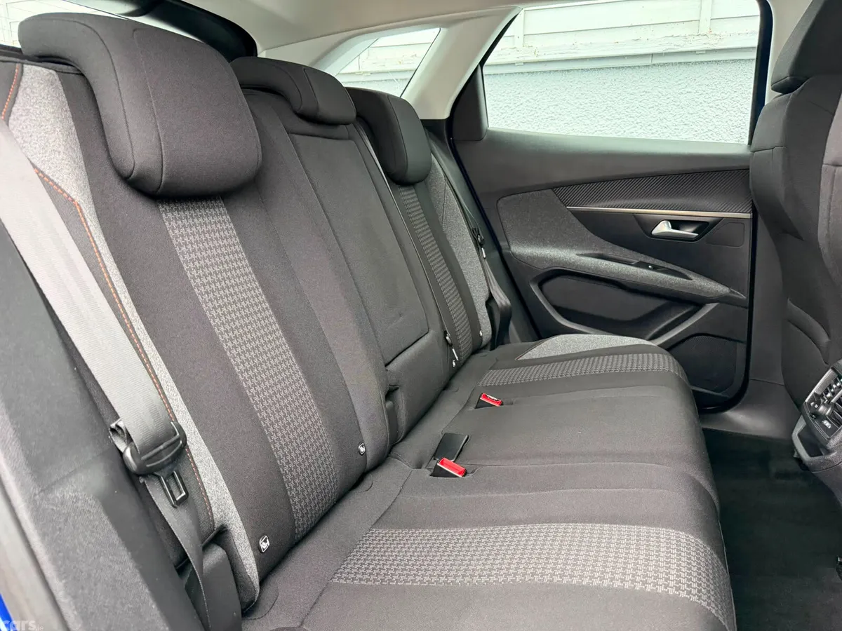Peugeot 3008 SUV, Diesel, 2017, Blue