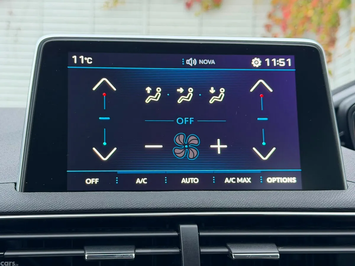 Peugeot 3008 SUV, Diesel, 2017, Blue