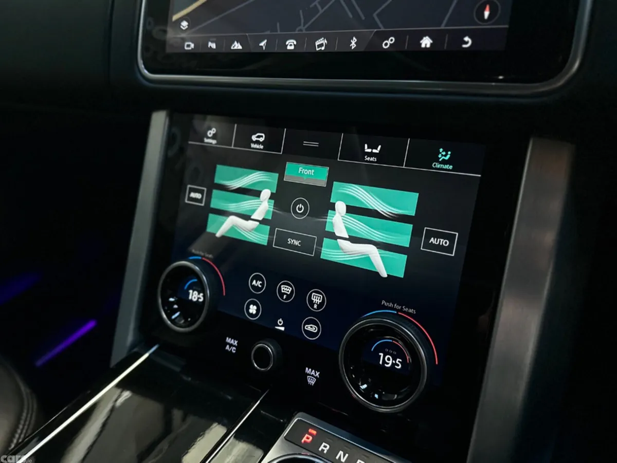 Land Rover Range Rover SUV, Petrol Plug-in Hybrid, 2020, Black