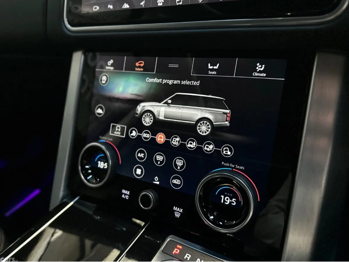 Land Rover Range Rover SUV, Petrol Plug-in Hybrid, 2020, Black