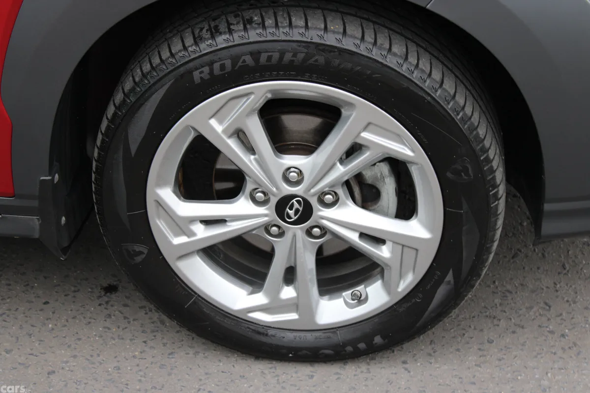 Hyundai KONA MPV, Diesel, 2021, Red