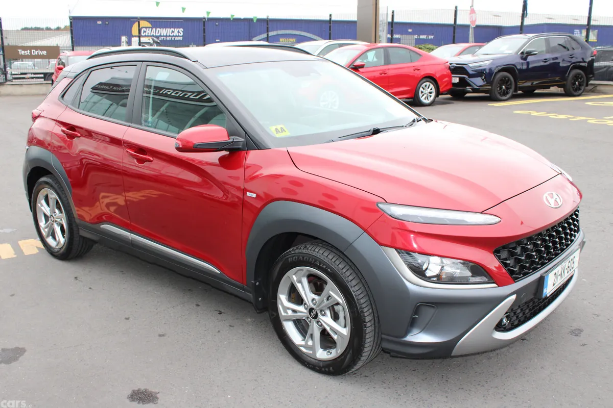 Hyundai KONA MPV, Diesel, 2021, Red