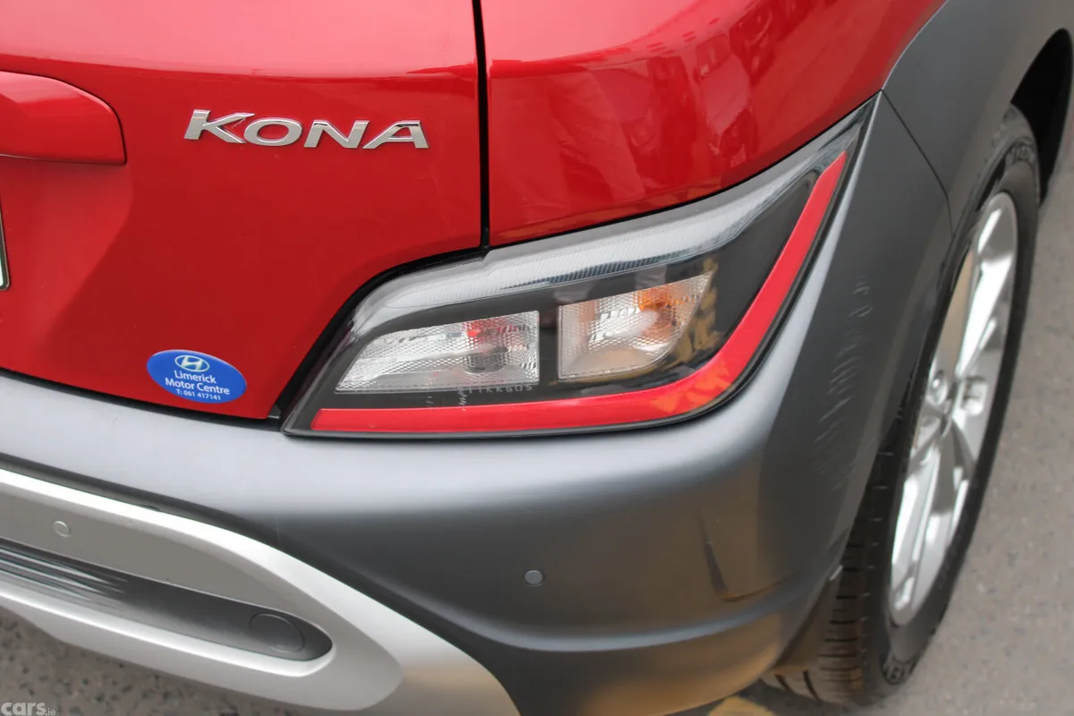 Hyundai KONA MPV, Diesel, 2021, Red