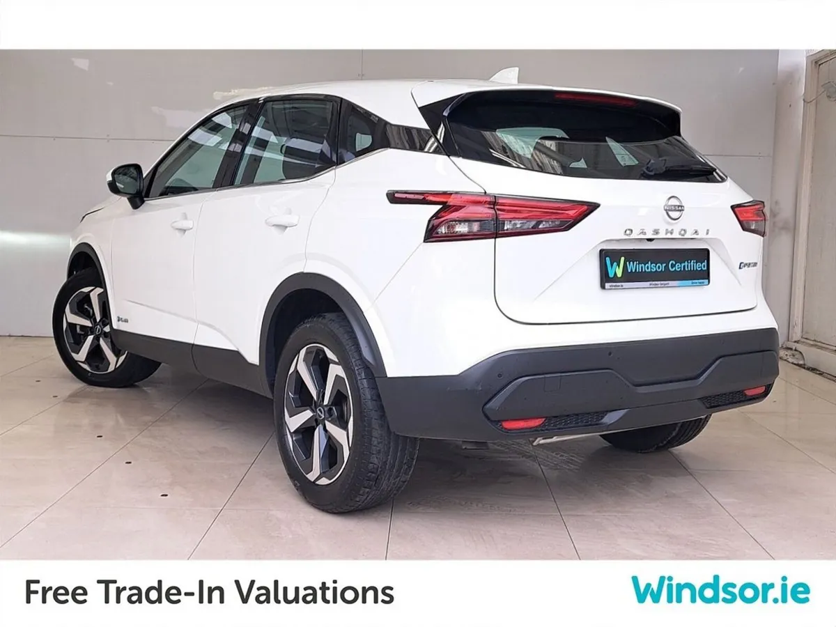 Nissan Qashqai SUV, Petrol Hybrid, 2024, White