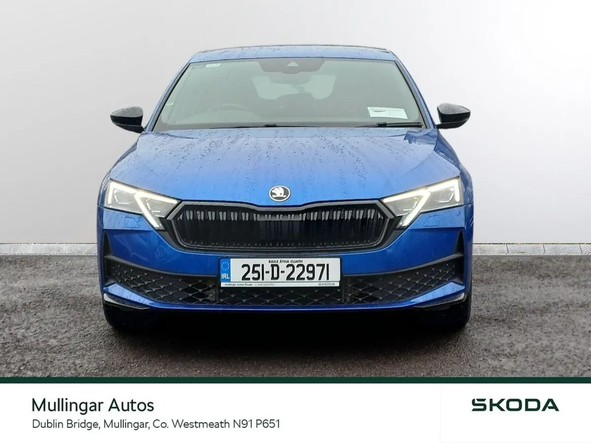 Skoda Octavia Saloon, Diesel, 2025, Blue