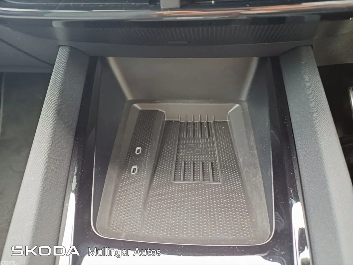 Skoda Octavia Saloon, Diesel, 2025, Blue