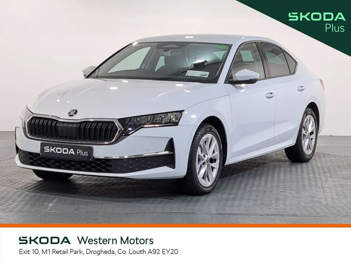 Skoda Octavia Saloon, Diesel, 2026, White