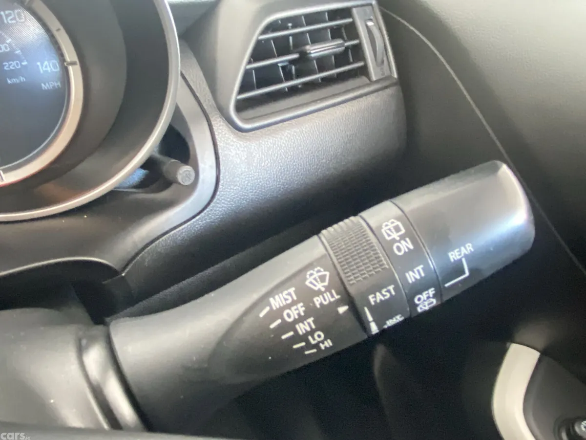Suzuki Swift Hatchback, Petrol, 2018, Red
