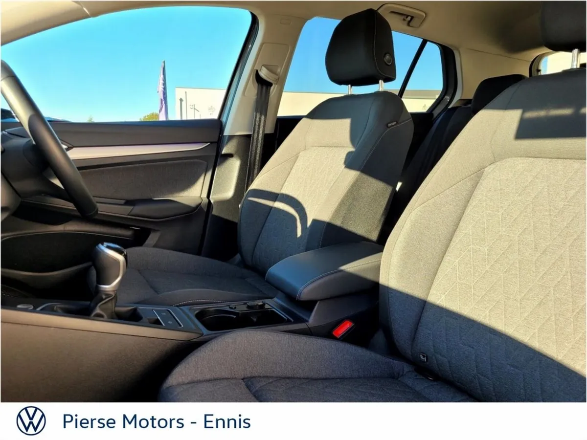 Volkswagen Golf Estate, Diesel, 2026, Grey