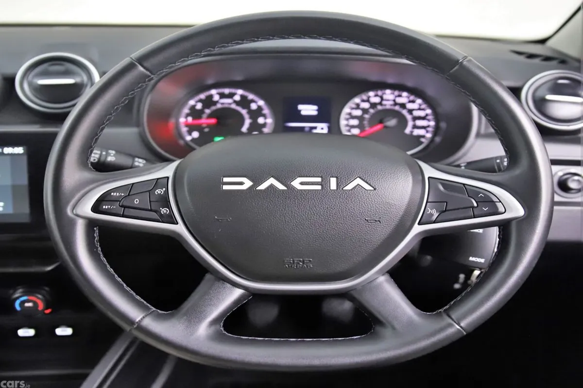 Dacia Duster SUV, Diesel, 2024, White