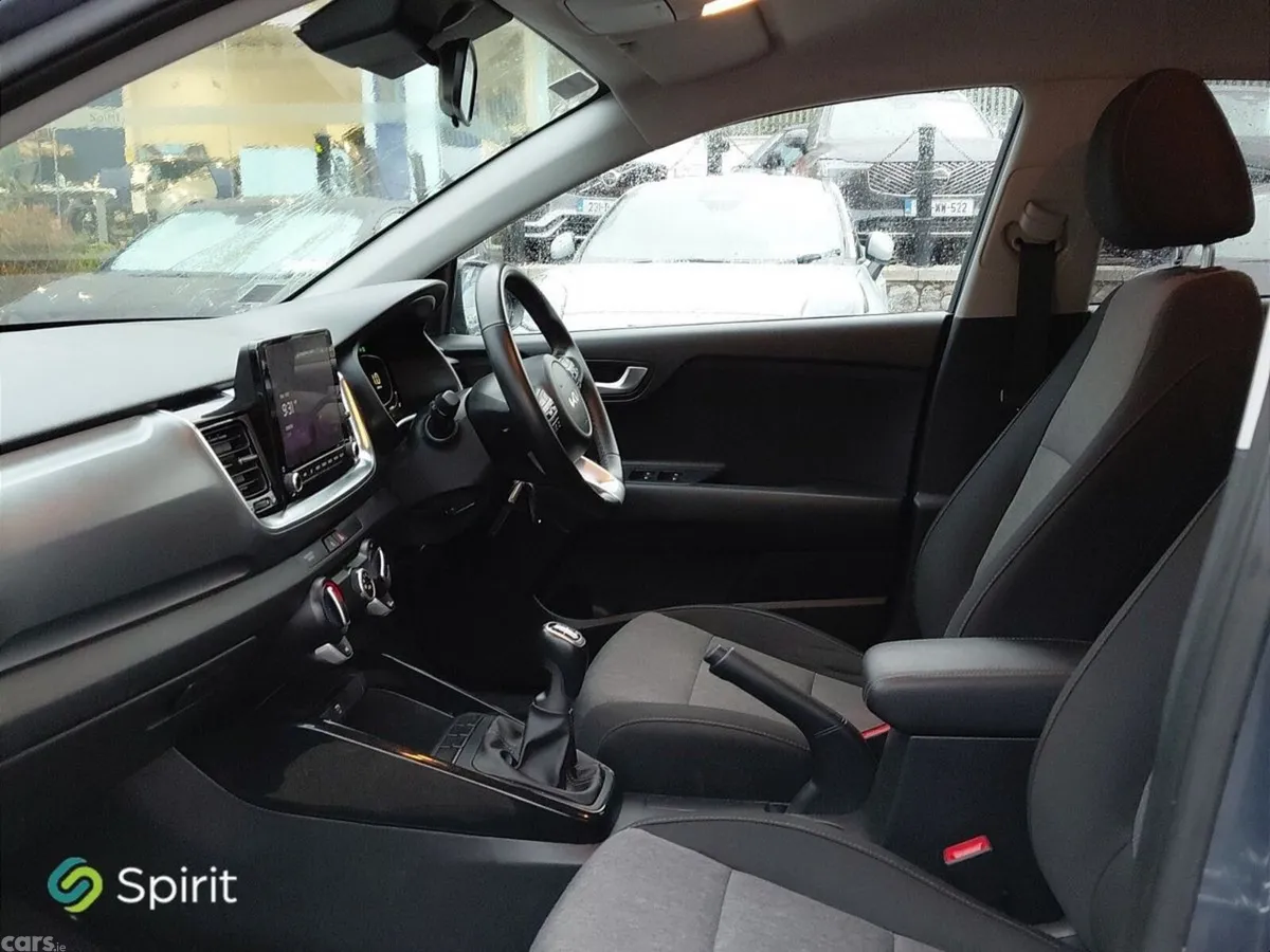 Kia Stonic Estate, Petrol, 2024, Blue