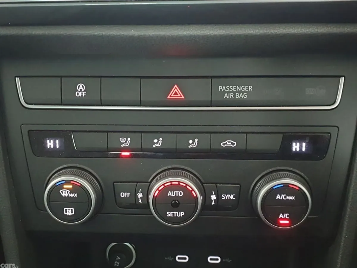 SEAT Ateca SUV, Diesel, 2023, White