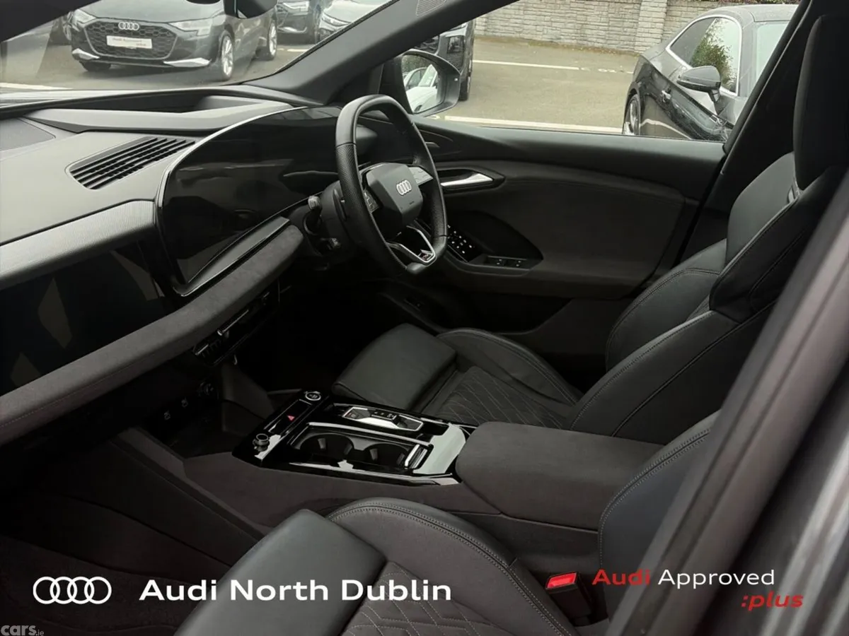 Audi Q6 e-tron SUV, Electric, 2024, Grey