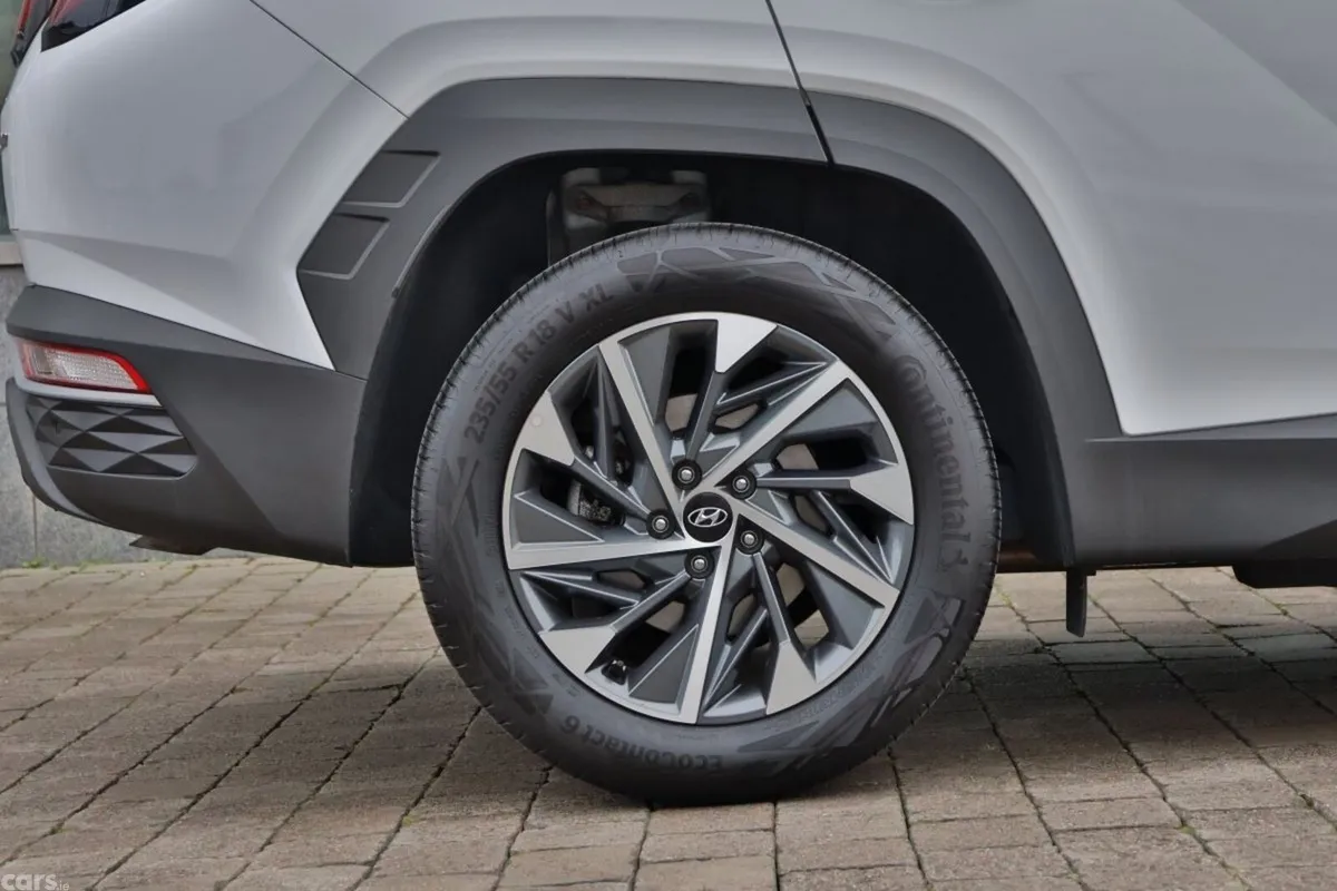 Hyundai Tucson SUV, Diesel, 2023, White